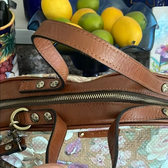 Patricia Nash Brown and Pink Floral Leather Shoulder Bag with Whimsical Design - Picture 3 of 9